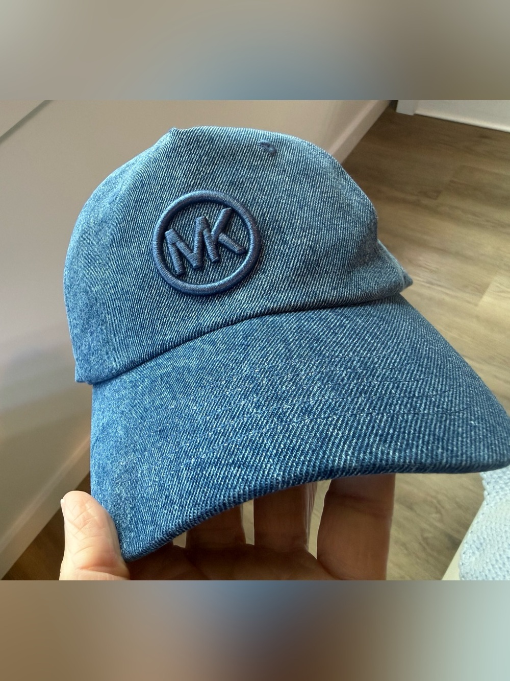 🆕 Michael Kors Denim Blue MK Logo Baseball Cap